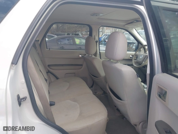 2008 Mercury Mariner with VIN 4M2CU81Z78KJ42675, listed as a IAAI auction lot 41594565 with 151,183 mi miles. Bid and sale history available at carsss.com. Image 8.