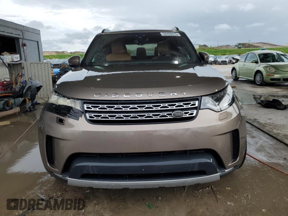 2017 Land Rover Discovery HSE Luxury with VIN SALRHBBV7HA032639, listed as a Copart auction lot 56490415 with 89,257 mi miles and Clean Title. Bid and sale history available at DreamBid. Image 5.