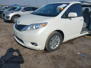 2017 Toyota Sienna XLE Auto Access Seat with VIN 5TDYZ3DC0HS873190, listed as a IAAI auction lot 41977914 with 114,715 mi miles and . Bid and sale history available at DreamBid. Image 17.