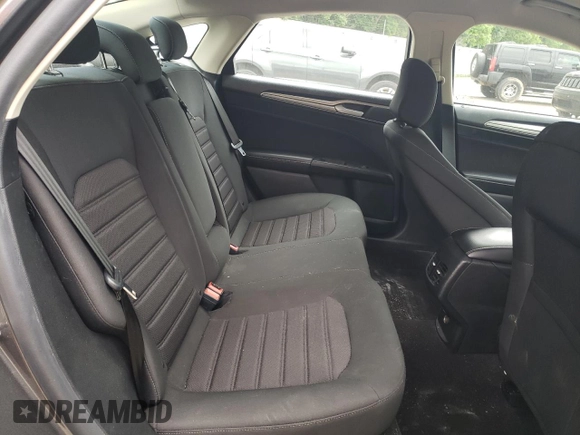 2020 Ford Fusion SE z VIN 3FA6P0HD2LR143538, wystawiony jako Copart lot #56977285 z przebiegiem 96 201 mil mil oraz Czysty tytuł • Clean title. Historia ofert i sprzedaży dostępna na DreamBid. Obrazek 10.