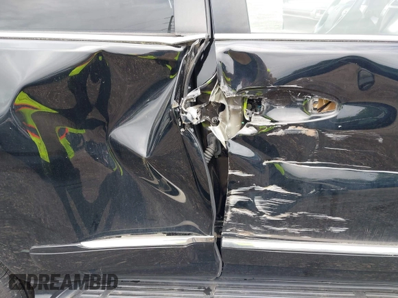2019 Lexus GX 460 z VIN JTJBM7FX1K5225329, wystawiony jako IAAI lot #42262998 z przebiegiem 76 513 mil mil oraz . Historia ofert i sprzedaży dostępna na DreamBid. Obrazek 17.