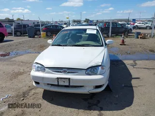 2001 Kia Sephia z VIN KNAFB121815044460, wystawiony jako IAAI lot #41846087 z przebiegiem 294 862 mil mil oraz . Historia ofert i sprzedaży dostępna na DreamBid. Obrazek 6.