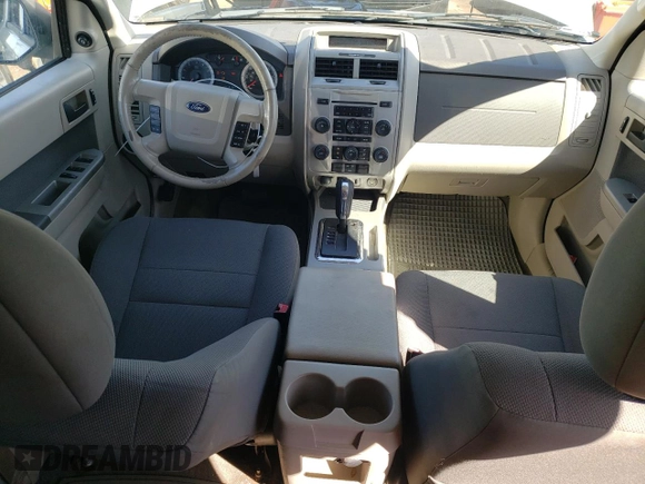 2009 Ford Escape Hybrid with VIN 1FMCU59309KA99802, listed as a Copart auction lot 76239904 with 109,711 mi miles and Non repairable. Bid and sale history available at DreamBid. Image 8.
