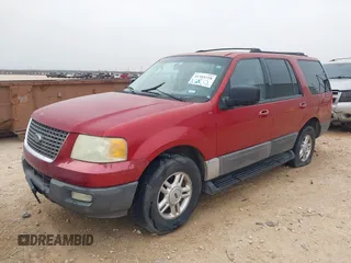 2004 Ford Expedition Special Service with VIN 1FMPU15L84LB03114, listed as a IAAI auction lot 41303228 with 163,463 mi miles. Bid and sale history available at carsss.com. Image 2.