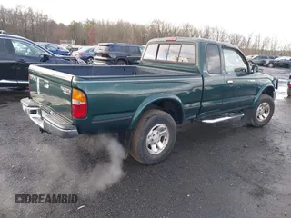 1999 Toyota Tacoma PreRunner with VIN 4TASM92N5XZ492956, listed as a IAAI auction lot 41204127 with 143,627 mi miles and . Bid and sale history available at DreamBid. Image 4.