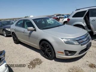 2010 Ford Fusion SE z VIN 3FAHP0HA7AR287260, wystawiony jako Copart lot #59298685 z przebiegiem 231 642 mil mil oraz Szkoda całkowita • Salvage title. Historia ofert i sprzedaży dostępna na DreamBid. Obrazek 4.