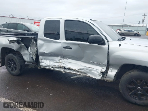 2006 Toyota Tacoma with VIN 5TETX22NX6Z243465, listed as a IAAI auction lot 41980067 with 235,174 mi miles and . Bid and sale history available at DreamBid. Image 6.
