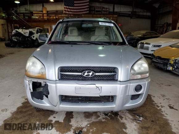2008 Hyundai Tucson GLS with VIN KM8JM12B78U876237, listed as a Copart auction lot 44781155 with 205,976 mi miles and Salvage Title. Bid and sale history available at carsss.com. Image 5.