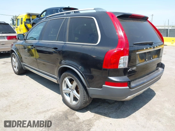 2009 Volvo XC90 with VIN YV4CF982591518633, listed as a IAAI auction lot 42462232 with 152,102 mi miles and . Bid and sale history available at DreamBid. Image 3.