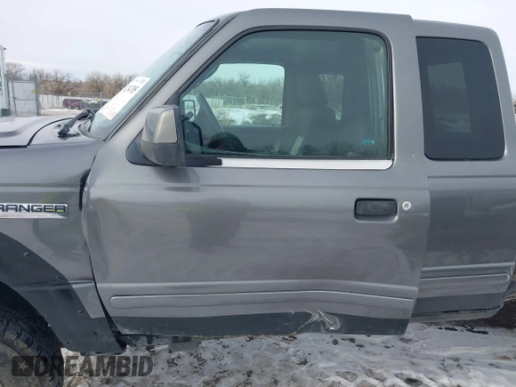 2008 Ford Ranger XLT z VIN 1FTZR45E68PA28171, wystawiony jako IAAI lot #41284785 z przebiegiem 77 389 mil mil oraz . Historia ofert i sprzedaży dostępna na DreamBid. Obrazek 20.
