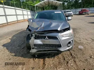 2015 Mitsubishi Outlander ES z VIN 4A4AP3AUXFE054428, wystawiony jako Copart lot #55333135 z przebiegiem 167 823 mil mil oraz Szkoda całkowita • Salvage title. Historia ofert i sprzedaży dostępna na DreamBid. Obrazek 13.