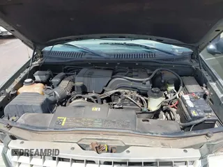 2002 Ford Explorer Eddie Bauer с VIN 1FMDU74E02ZB39477, выставлен на аукционе IAAI как лот 42583278 с пробегом Не указан миль и . История ставок и продаж доступна на DreamBid. Изображение 10.
