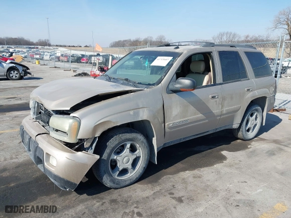 2004 Chevrolet TrailBlazer LT with VIN 1GNDT13S742147526, listed as a IAAI auction lot 41715607 with 183,484 mi miles. Bid and sale history available at carsss.com. Image 17.