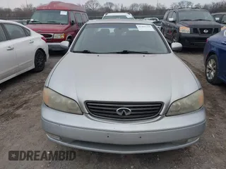 2004 Infiniti I35 with VIN JNKDA31A04T212973, listed as a IAAI auction lot 41495760 with 143,328 mi miles. Bid and sale history available at carsss.com. Image 6.