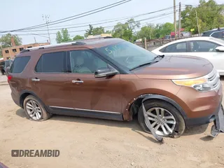 2011 Ford Explorer XLT with VIN 1FMHK7D83BGA31531, listed as a IAAI auction lot 42412686 with 236,673 mi miles and . Bid and sale history available at DreamBid. Image 13.