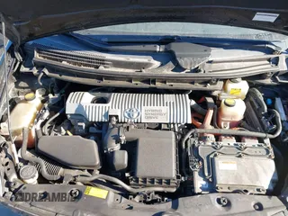 2011 Toyota Prius I with VIN JTDKN3DU4B0277746, listed as a IAAI auction lot 41892793 with 205,328 mi miles. Bid and sale history available at carsss.com. Image 6.