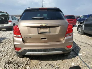 2018 Chevrolet Trax LT with VIN 3GNCJPSB7JL360377, listed as a Copart auction lot 50444605 with 61,631 mi miles and Clean Title. Bid and sale history available at carsss.com. Image 6.