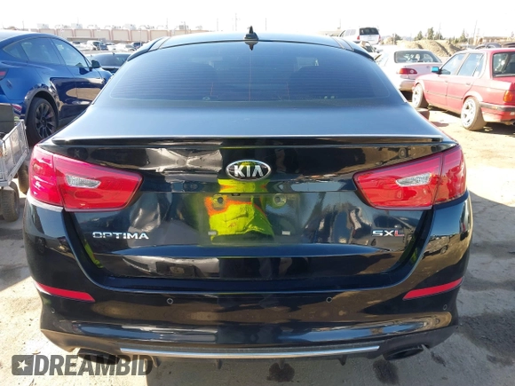 2015 Kia Optima SX Turbo with VIN 5XXGR4A63FG447041, listed as a IAAI auction lot 41812337 with 177,868 mi miles. Bid and sale history available at carsss.com. Image 17.