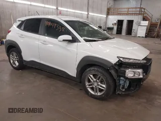 2019 Hyundai Kona SE with VIN KM8K1CAAXKU258693, listed as a IAAI auction lot 41747335 with 101,695 mi miles. Bid and sale history available at carsss.com. Image 1.