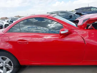 2008 Mercedes-Benz SLK 280 z VIN WDBWK54F58F176503, wystawiony jako IAAI lot #42215431 z przebiegiem 78 342 mil mil oraz . Historia ofert i sprzedaży dostępna na DreamBid. Obrazek 14.