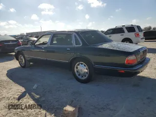 2001 Jaguar XJ Vanden Plas with VIN SAJDA24C51LF38566, listed as a Copart auction lot 43314625 with 100,298 mi miles and Salvage title. Bid and sale history available at DreamBid. Image 2.