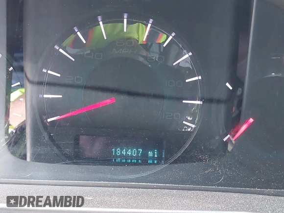 2012 Ford Fusion SE with VIN 3FAHP0HA5CR263705, listed as a IAAI auction lot 42583137 with 184,407 mi miles and . Bid and sale history available at DreamBid. Image 7.