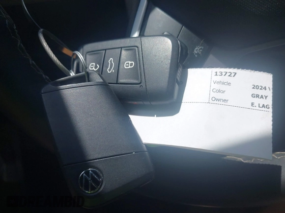 2024 Volkswagen Taos S с VIN 3VV5X7B21RM015188, выставлен на аукционе IAAI как лот 42509303 с пробегом 37 697 миль миль и . История ставок и продаж доступна на DreamBid. Изображение 11.