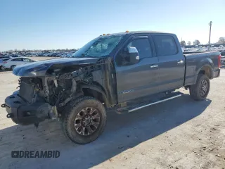 2017 Ford F-350 Platinum with VIN 1FT8W3BT8HEC21340, listed as a Copart auction lot 84835704 with 114,198 mi miles and Salvage Title. Bid and sale history available at DreamBid. Image 1.