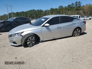 2022 Nissan Altima 2.5 SV with VIN 1N4BL4DV1NN313233, listed as a Copart auction lot 50029485 with 56,206 mi miles and Clean Title. Bid and sale history available at carsss.com. Image 1.