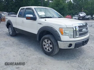 2009 Ford F-150 XL z VIN 1FTPX14V09FA18532, wystawiony jako IAAI lot #42626521 z przebiegiem 182 113 mil mil oraz . Historia ofert i sprzedaży dostępna na DreamBid. Obrazek 1.