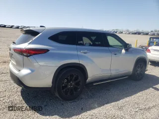 2022 Toyota Highlander LE with VIN 5TDZZRAH5NS556038, listed as a Copart auction lot 51363885 with 46,786 mi miles and Salvage title. Bid and sale history available at DreamBid. Image 3.