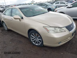 2007 Lexus ES 350 with VIN JTHBJ46G772002584, listed as a IAAI auction lot 41793464 with 152,993 mi miles. Bid and sale history available at carsss.com. Image 1.