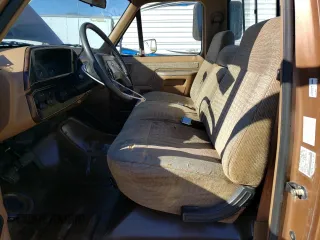 1991 Ford F-150 with VIN 1FTDF15Y3MPA14511, listed as a Copart auction lot 83496644 with 13,111 mi miles and Clean Title. Bid and sale history available at carsss.com. Image 7.