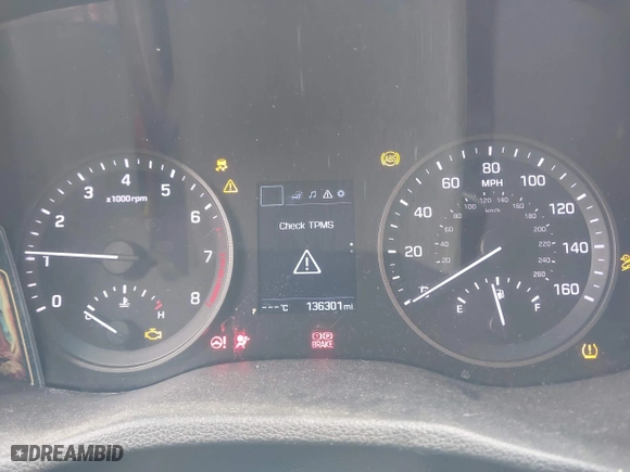 2016 Hyundai Tucson Sport with VIN KM8J33A26GU056164, listed as a IAAI auction lot 41469160 with 136,301 mi miles. Bid and sale history available at carsss.com. Image 7.