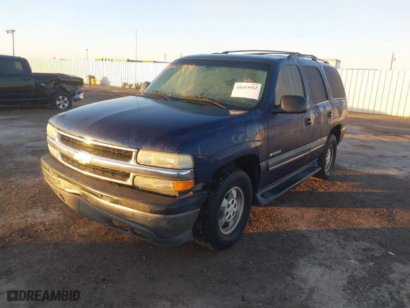 2003 Chevrolet Tahoe LS with VIN 1GNEC13V43R297842, listed as a IAAI auction lot 41653912 with 181,955 mi miles. Bid and sale history available at carsss.com. Image 6.