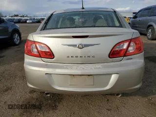 2007 Chrysler Sebring Limited z VIN 1C3LC66M37N658172, wystawiony jako Copart lot #43215745 z przebiegiem Nie podano mil oraz Czysty tytuł • Clean title. Historia ofert i sprzedaży dostępna na DreamBid. Obrazek 6.