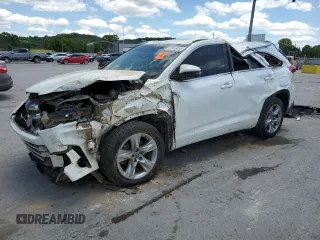 2017 Toyota Highlander Limited with VIN 5TDYZRFH5HS209110, listed as a Copart auction lot 57915415 with 129,555 mi miles and Salvage title. Bid and sale history available at DreamBid. Image 1.