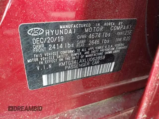 2020 Genesis G70 2.0T z VIN KMTG34LAXLU062859, wystawiony jako IAAI lot #41949979 z przebiegiem 16 628 mil mil oraz . Historia ofert i sprzedaży dostępna na DreamBid. Obrazek 9.