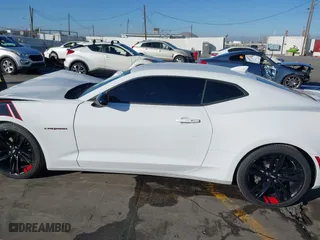 2018 Chevrolet Camaro 2LT with VIN 1G1FD1RS7J0160296, listed as a IAAI auction lot 41359225 with 35,431 mi miles. Bid and sale history available at carsss.com. Image 14.