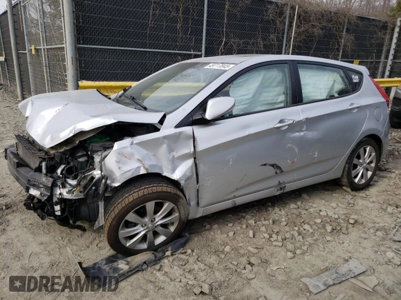 2014 Hyundai Accent SE with VIN KMHCU5AE3EU183642, listed as a Copart auction lot 49717045 with 142,328 mi miles and Salvage Title. Bid and sale history available at carsss.com. Image 1.