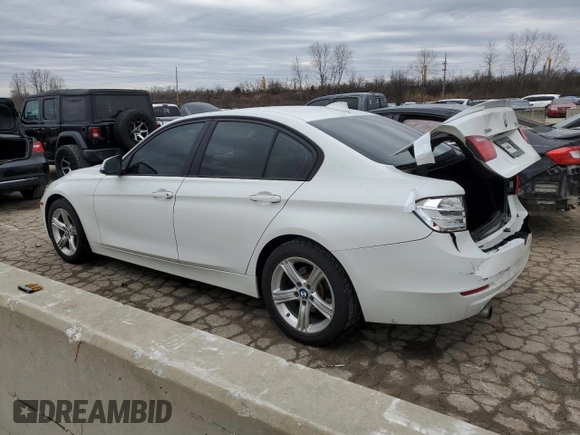2015 BMW 3 Series 320i xDrive with VIN WBA3C3C51FP663992, listed as a Copart auction lot 44150065 with 171,785 mi miles and Salvage Title. Bid and sale history available at carsss.com. Image 2.