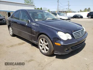 2007 Mercedes-Benz C 280 Luxury with VIN WDBRF92H67F928723, listed as a Copart auction lot 54741295 with 179,129 mi miles and Salvage title. Bid and sale history available at DreamBid. Image 4.