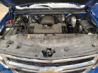 2017 Chevrolet Tahoe Commercial with VIN 1GNSKDEC7HR275117, listed as a Copart auction lot 43557905 with 118,105 mi miles and Clean Title. Bid and sale history available at carsss.com. Image 12.
