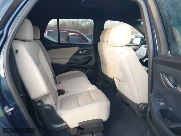 2022 Chevrolet Traverse LS with VIN 1GNERFKW1NJ153821, listed as a IAAI auction lot 41225003 with 51,957 mi miles. Bid and sale history available at carsss.com. Image 8.