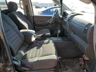 2007 Nissan Frontier Nismo z VIN 1N6AD07W27C458082, wystawiony jako Copart lot #48983605 z przebiegiem 154 369 mil mil oraz Szkoda całkowita • Salvage title. Historia ofert i sprzedaży dostępna na DreamBid. Obrazek 7.