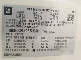 2010 GMC Yukon SLT with VIN 1GKMCCE3XAR225380, listed as a IAAI auction lot 41904723 with 173,686 mi miles. Bid and sale history available at carsss.com. Image 9.