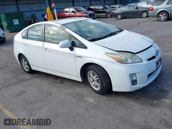 2010 Toyota Prius II with VIN JTDKN3DU0A0095900, listed as a IAAI auction lot 41630338 with 318,071 mi miles. Bid and sale history available at carsss.com. Image 1.