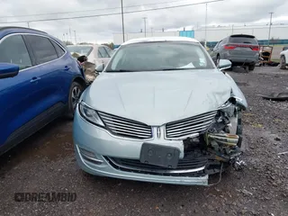 2014 Lincoln MKZ Hybrid with VIN 3LN6L2LU2ER813239, listed as a IAAI auction lot 42191138 with 126,082 mi miles and . Bid and sale history available at DreamBid. Image 11.