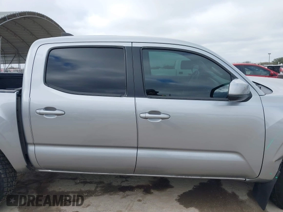 2021 Toyota Tacoma SR with VIN 5TFAX5GN7MX192500, listed as a IAAI auction lot 41674939 with 33,608 mi miles and . Bid and sale history available at DreamBid. Image 14.