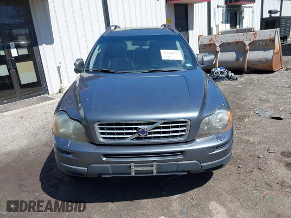 2008 Volvo XC90 I6 with VIN YV4CZ982981477753, listed as a IAAI auction lot 41848025 with 202,469 mi miles. Bid and sale history available at carsss.com. Image 11.